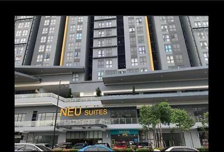 Neu Suites @3Rdnvenue Ampang クアラルンプール エクステリア 写真